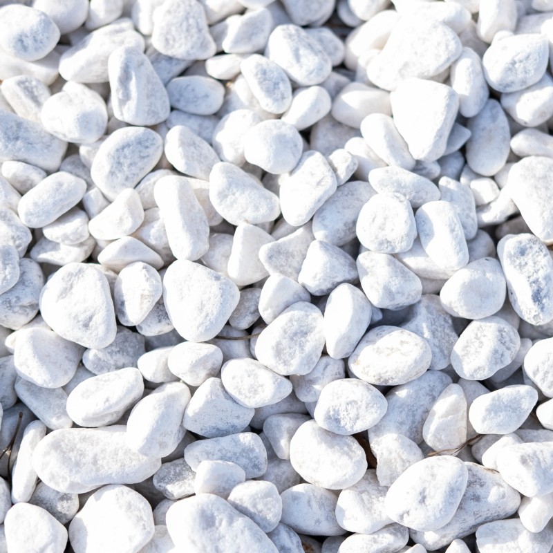 White Carrara Pebbles - For street furniture, gardening price and photos White Carrara Pebbles - For street furniture, gardening price and photos