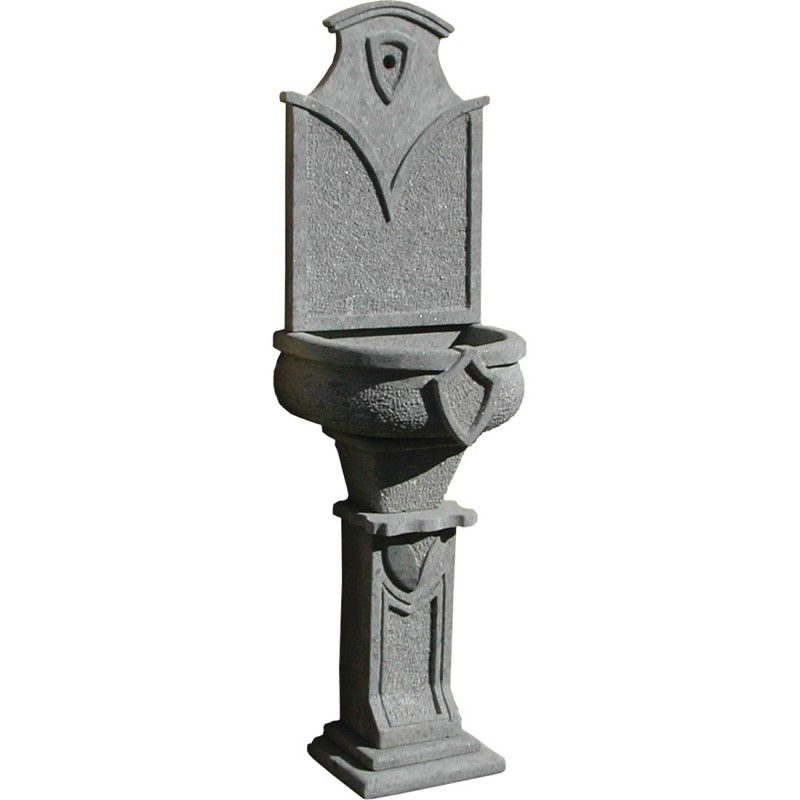 Fontana modello Fiuggi n Travertino o Peperino. Fontana modello Fiuggi n Travertino o Peperino.