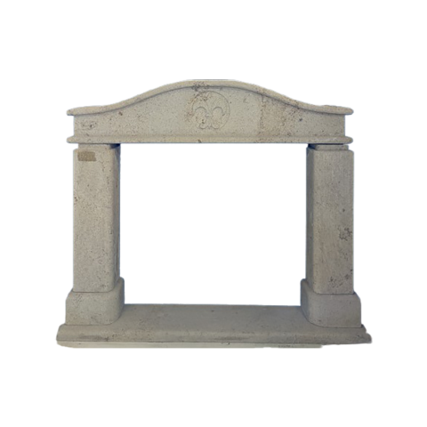 Cornice per camino in pietra naturale, peperino colore grigio modello Taranto
