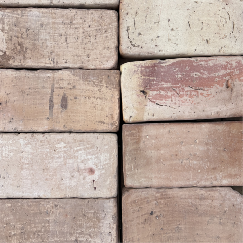 Antique flamed bricks: online sale